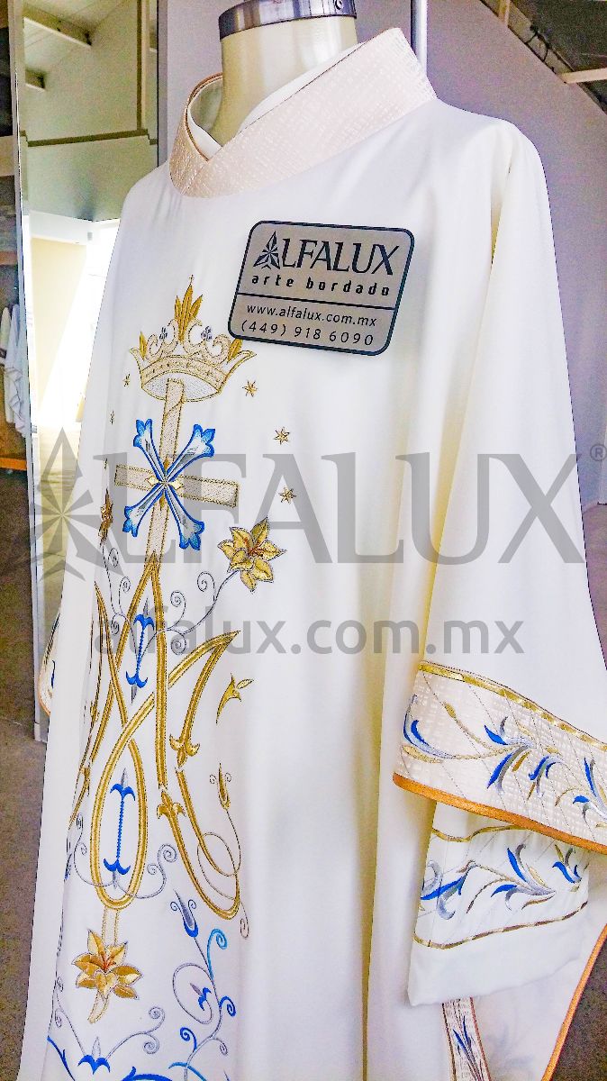 24 MARIANA DOBLE 303